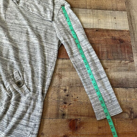 Lime & Chili Gray Striped Cowl Neck Long Sleeve Tunic Sweatshirt With Pockets - Picture 4 of 6